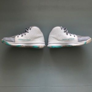 Kids Basketball Shoes